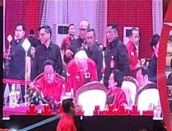 Megawati Hadiri Trisakti Tourism, Didampingi Prananda Prabowo