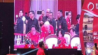 Megawati Hadiri Trisakti Tourism, Didampingi Prananda Prabowo