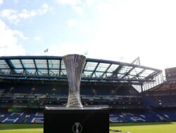 Duel Piala Emas: Real Betis vs Chelsea – Siapa yang Akan Meneruskan Legenda?