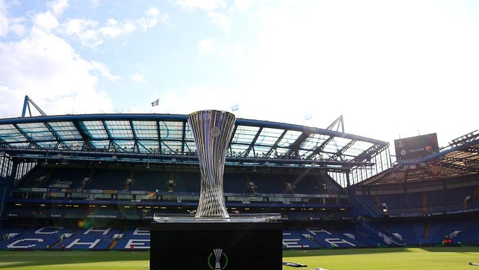 Duel Piala Emas: Real Betis vs Chelsea - Siapa yang Akan Meneruskan Legenda?
