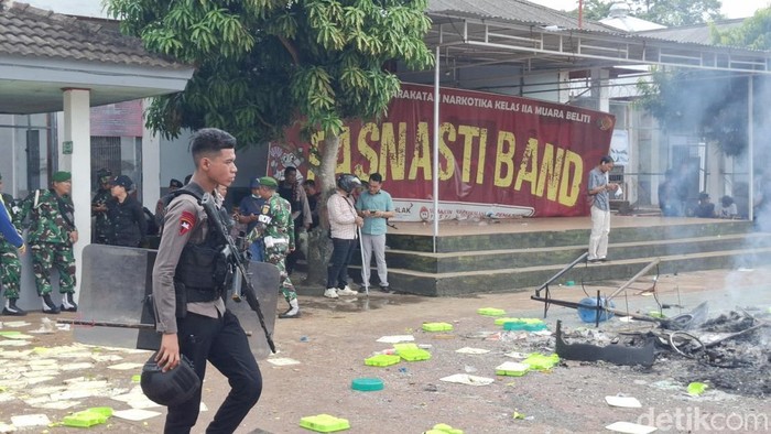 **Ditjenpas Sumsel Periksa TKP Lapas Musi Rawas, Pastikan Napi Aman**