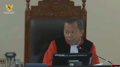 Peringatan dari Hakim MK: Gugat UU TNI Hanya demi Popularitas? Berhati-hatilah