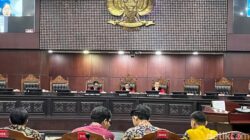 “Konfrontasi atas UU TNI: Mahasiswa & Advokat Minta Prajurit Sipil Mundur”