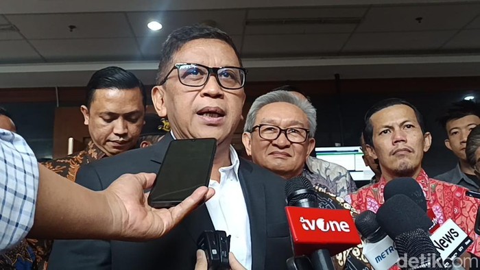 Hasto Bantah Nomor 'Sri Rejeki Hastomo' Miliknya: Itu Punya Sekretariat DPP, Benarkah?