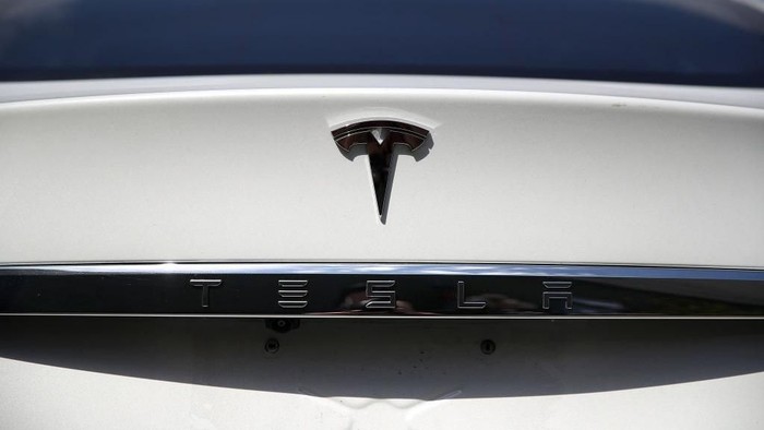 Penjualan Tesla Kritis, Disalip 2 Merek China - Update 1