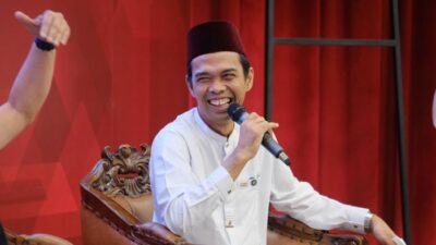 Canda UAS ke Rocky Gerung: Ayat Al-Quran di Kajian Polda Riau Jadi Titik Polemik