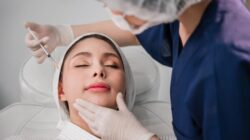 “Jajal Banyak Perawatan Wajah Biar Kulit Auto Kencang Awet Muda? Ini Saran Dokter: Rahasia Perawatan Wajah untuk Usia 30+!”