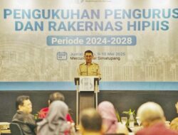Menbud Dorong Ilmuwan dalam Lantik Pengurus HIPIIS untuk Membangun Negara yang Lebih Baik