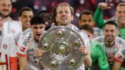 “Harry Kane: Puncak Mimpinya, Hore! Harry Kane Akhirnya Angkat Trofi Juara”