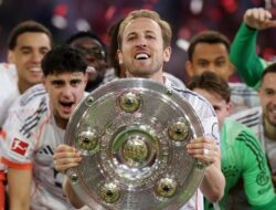 “Harry Kane: Puncak Mimpinya, Hore! Harry Kane Akhirnya Angkat Trofi Juara”