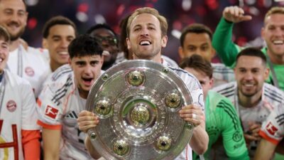 “Harry Kane: Puncak Mimpinya, Hore! Harry Kane Akhirnya Angkat Trofi Juara”