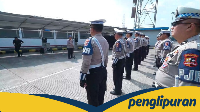 Kakorlantas Pantau Arus Long Weekend: Masyarakat Tetap Utama Tanpa Hari Libur!