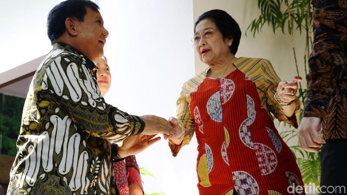 'Kode' Mega ke Prabowo Soal Nasi Goreng: Begini Respons Senior PDIP!