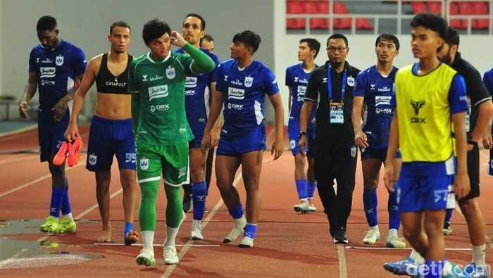 [Klasemen Liga 1: PSIS Jadi yang Pertama Terdegradasi]