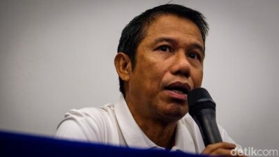 Yunus Nusi Minta Suporter Liga 1 Tetap Elegan, Setelah Aksi Anarkis Aremania Targetkan Persik!