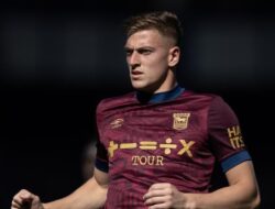 MU Waspadai! Chelsea Siap Salip Dapatkan Bintang Muda Liam Delap