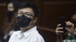 **Rp 5 Miliar, Janji yang Membungkam Kebenaran Ronald Tannur**