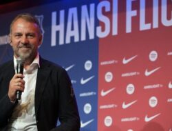 Flick Bantah Negosiasi Kontrak Barcelona: Masa Depan Pelatih dalam Tanduk?