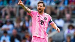 Messi Frustrasi: Diperintah Henti Setelah Peluit Panjang Berbunyi, Kartu Kuning Menambah Derita