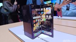 “Revolusi Baru dalam Genggaman: Serba-serbi Huawei Mate XT, HP Layar Lipat 3”