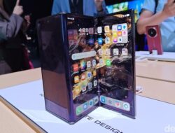 “Revolusi Baru dalam Genggaman: Serba-serbi Huawei Mate XT, HP Layar Lipat 3”