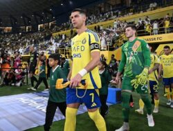 [Cristiano Ronaldo Makin Kaya meski Nol Gelar Musim Ini!]