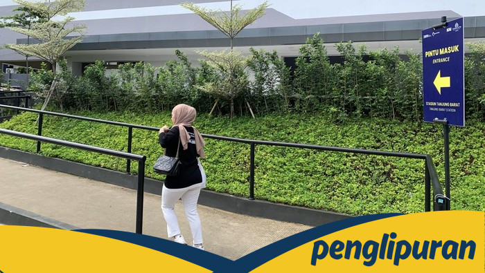[Penumpang Geram: Akses Baru Stasiun Tanjung Barat Malah Buat Muternya Jauh]
