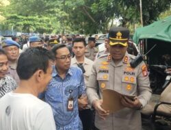 “Polisi Bongkar Posko Ormas di Jakut, Buka Tabir Kegiatan Ilegal!”