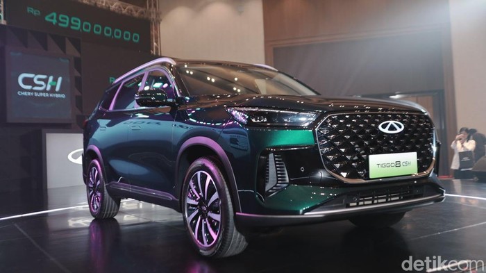 [Inilah Perbandingan Harga Chery Tiggo 8 CSH dan Toyota Innova Zenix Hybrid yang Wajib Diketahui!]