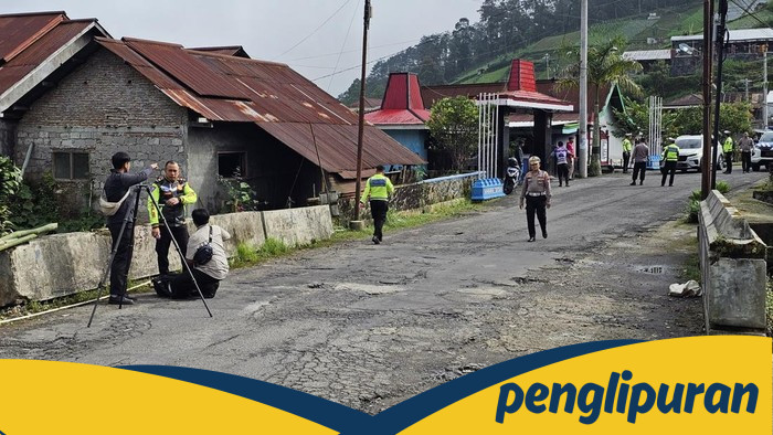 Tragis! 5 Wisatawan Tewas dalam Kecelakaan Maut di Tawangmangu, Petugas Berusaha Selamatkan 17 Lainnya