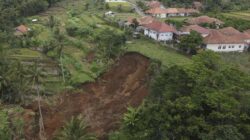 Tanah Longsor Terjang Vietnam, 4 Orang Tewas – Update 2