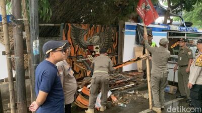 Operasi Petugas Gabungan: Posko PP Ilegal dan Jukir Liar di Jaksel Kebobolan!