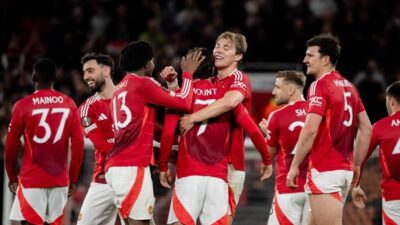 “Mount: Trofi Liga Europa, Kunci Pede MU di Musim Depan!”