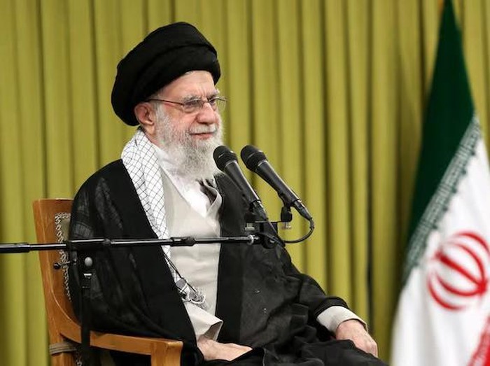Khamenei Ragu Perundingan Nuklir Iran-AS Akan Sukses, Ancaman Perang Semakin Dekat