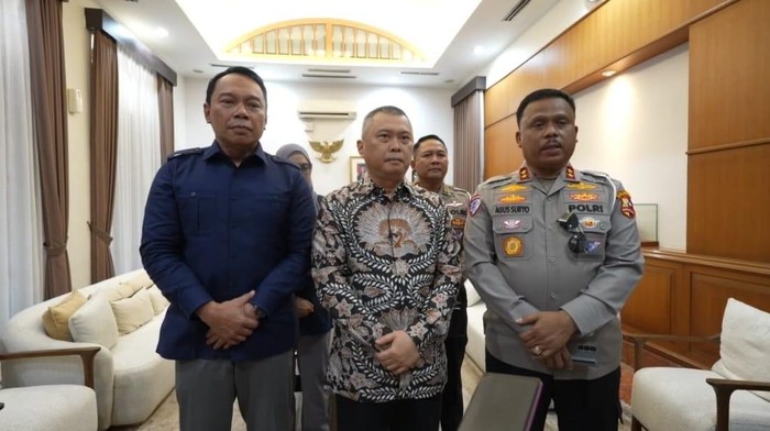 Tegakkan Disiplin: Kakorlantas Tindak Tegas Truk Over Dimension, Ini Langkahnya