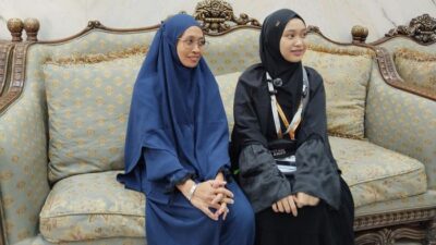 Dari Haji ke Polwan: Kisah Jemaah Termuda yang Gantikan Bapak Berdoa