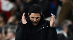 **Ian Wright: Arteta Tetap di Arsenal Meski Tanpa Gelar**