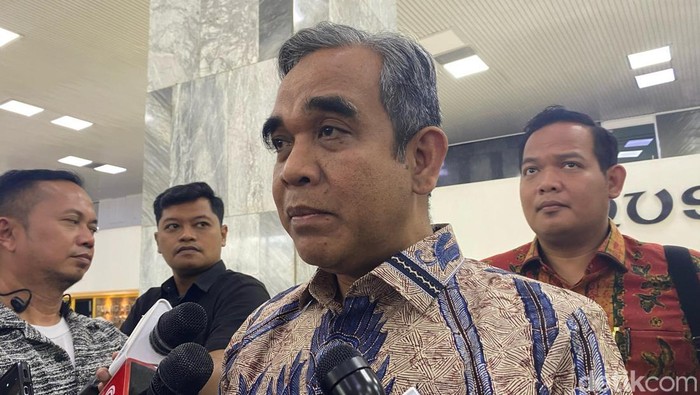 Ormas Meresahkan Ditertibkan, Ketua MPR: Krisis Ekonomi Menyertainya