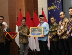 “Siapa yang Membawa Kejutan dari Kemendagri? Ini Daftar penghargaan Penerapan SPM!”