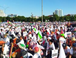 Aksi Solidaritas PKS di Kemayoran, Dukung Gaza dari Krisis Sosial