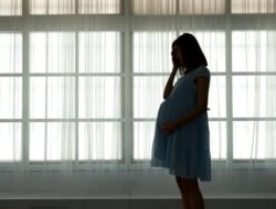 “Mengungkap Fakta Mengerikan: Benarkah Caesar Berkaitan dengan Angka Kematian Ibu-Anak di RI?”