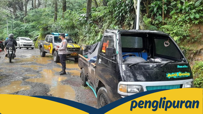 4 Orang Terluka dalam Kecelakaan Pikap Masuk Jurang di Bogor: Tragedi yang Menggetarkan Hati!
