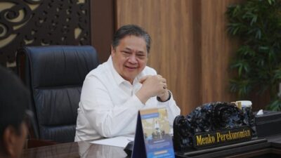 **Airlangga Sebut Kerja Sama RI-China di Batang Buka 100 Ribu Lapangan Kerja, Masa Depan Ekonomi Terang?**