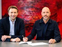 “Erik ten Hag: Dari Sukses di Belanda hingga Menantang di Bundesliga – Resmi Jadi Pelatih Anyar Bayer Leverkusen”