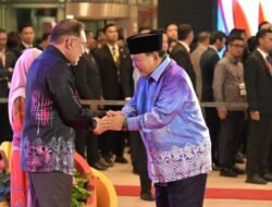 Prabowo Pamer Batik Biru, Perhatian ASEAN Terarah ke Indonesia?