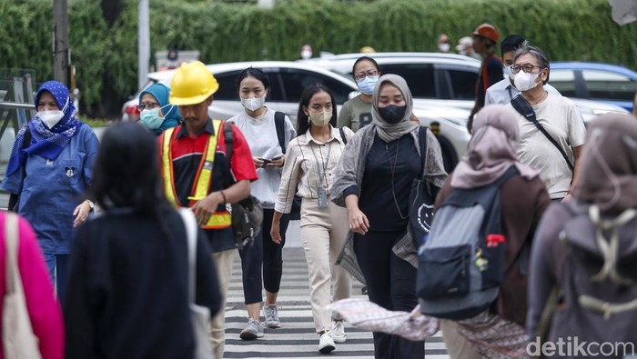 Ingat COVID-19 Masih Ada! Tak Perlu Panik, Tapi Sebaiknya Waspada - Update 2
