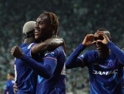 Tim 5 Besar Premier League Musim Ini Dapat Trofi, Kecuali Manchester United yang Tertinggal di Belakang