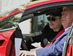 “Musk Terpisah dari Trump: Bisakah Kemitraan Tech-Biz Berlanjut?”