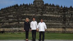 “Presiden Macron Terpesona, Candi Borobudur Jadi Saksi Perdamaian Dunia”