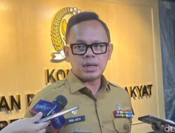 [Kemendagri Ungkap: Retret Kepala Daerah Batch 2 Disebut Tidak Produktif di Akmil Magelang]